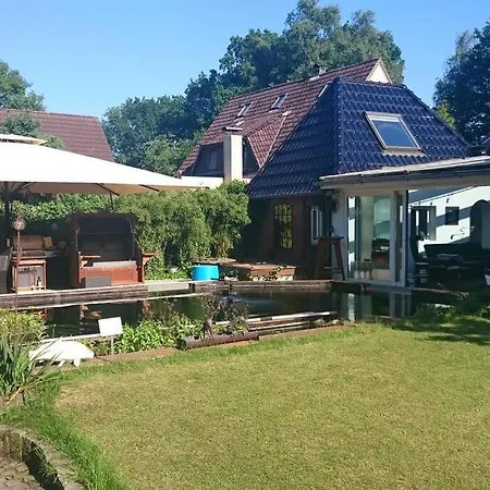 Stadtnahe Familienvilla Villa