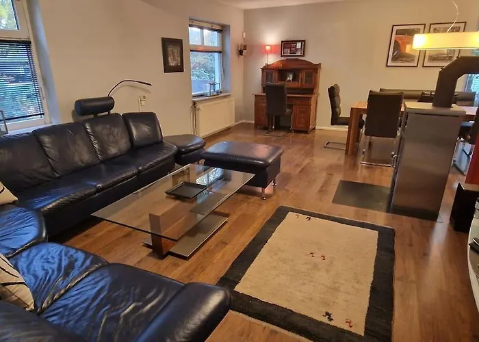 Stadtnahe Familienvilla Вилла Oersdorf